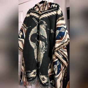 Tejidos Ruiz Blanket Hooded Square Poncho Native American Horse Button Green